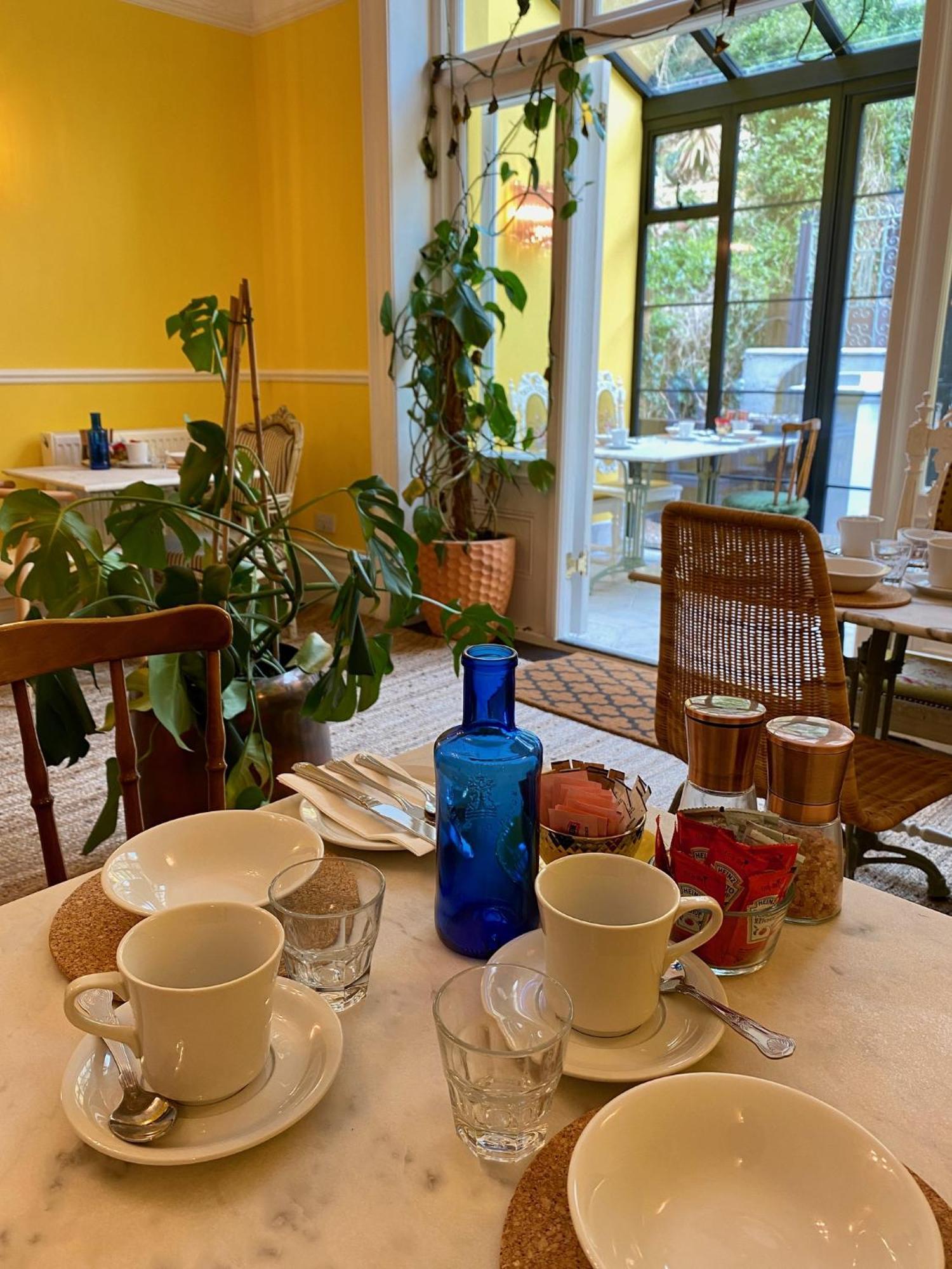 15 Grosvenor Bed & Breakfast Hastings Bagian luar foto